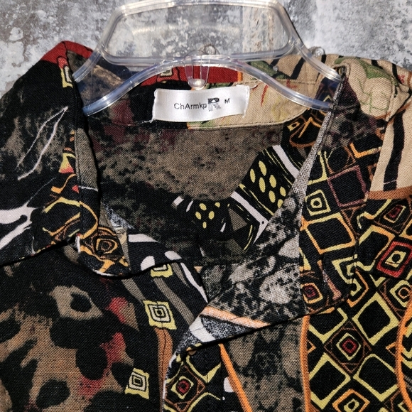 Oriental Abstract Print Button Up Shirt - Picture 4 of 4